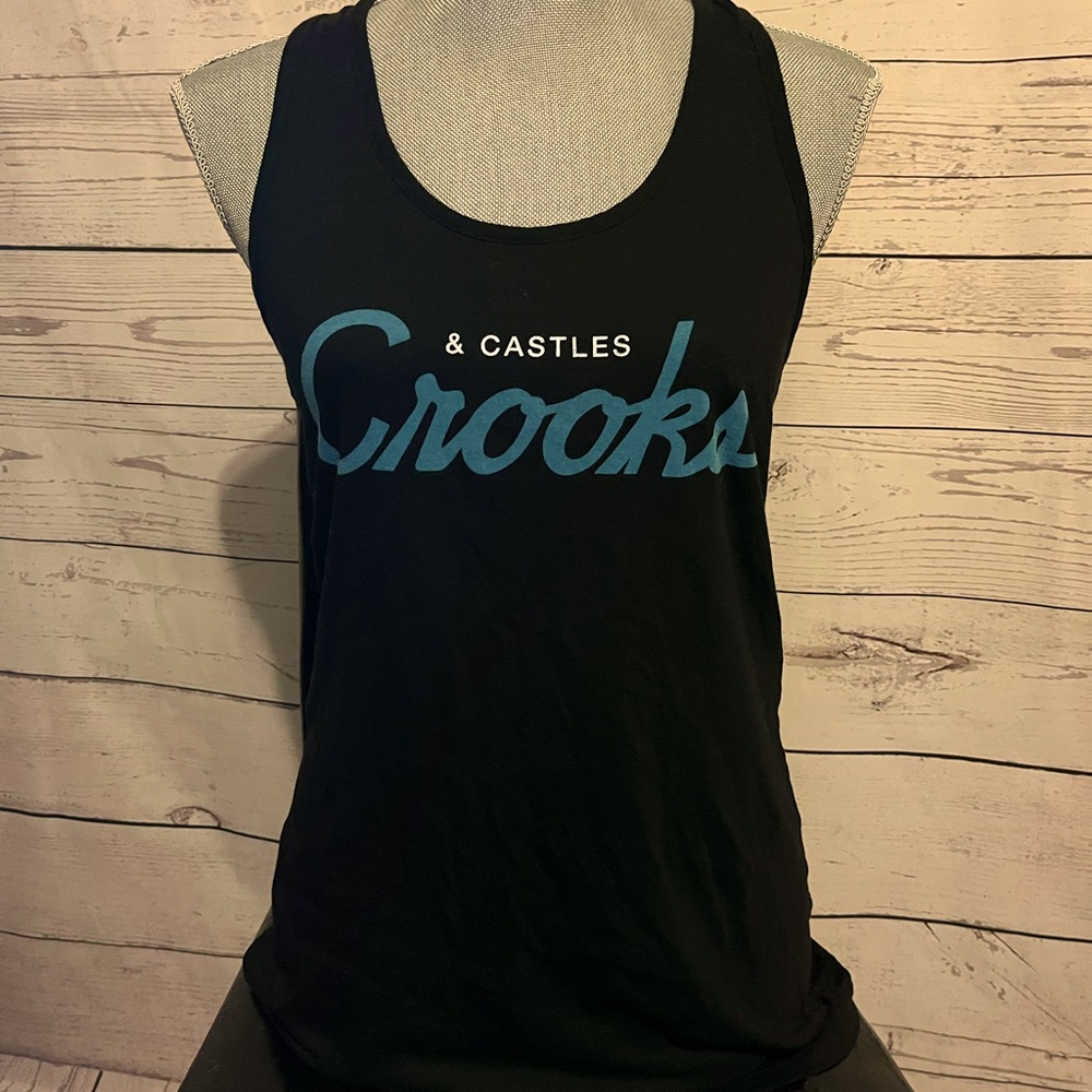 Crooks and Castles tank